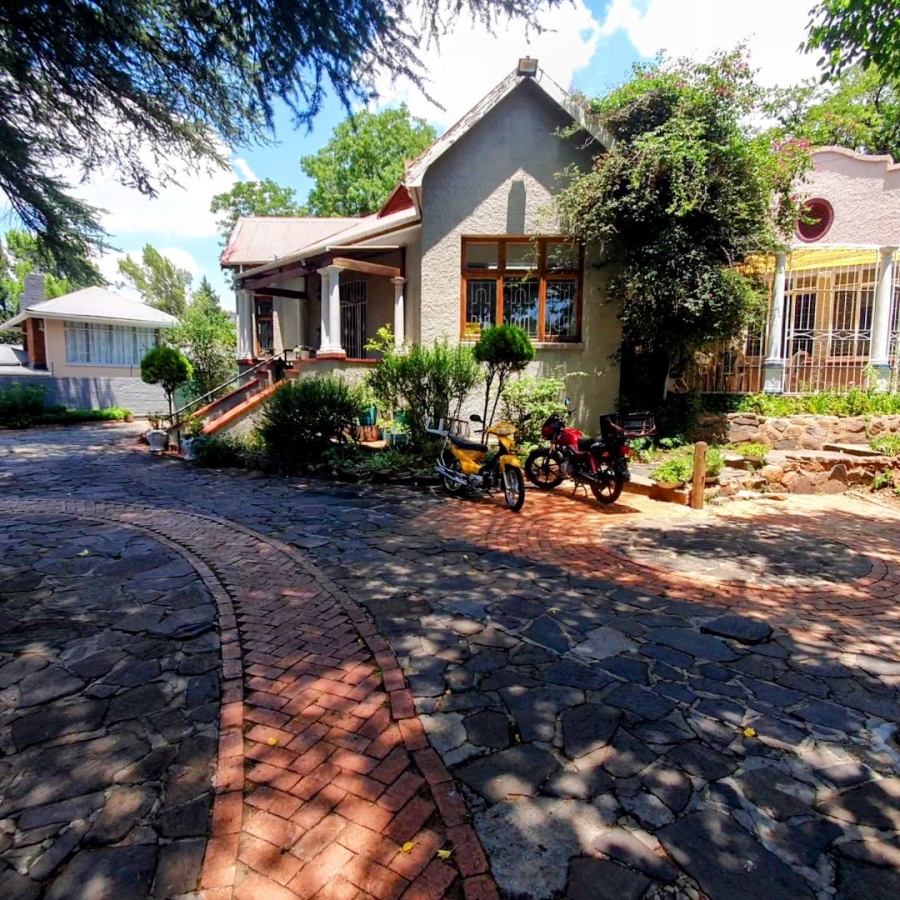 5 Bedroom Property for Sale in Waverley Free State